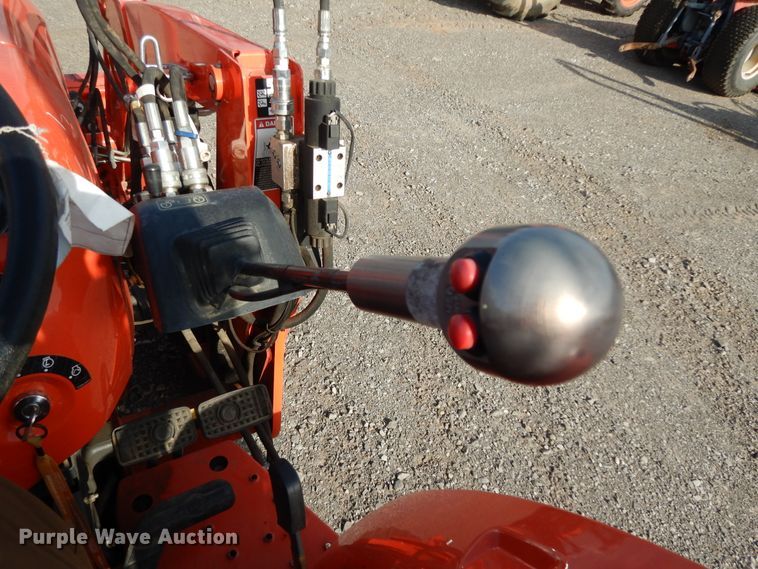 image for item DJ6609 2017 Kubota L3901D  MFWD tractor