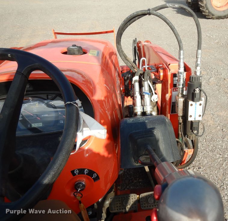 image for item DJ6609 2017 Kubota L3901D  MFWD tractor