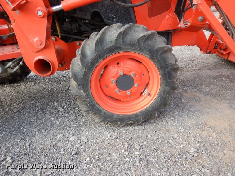 image for item DJ6609 2017 Kubota L3901D  MFWD tractor