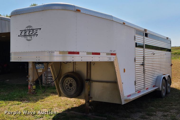image for item DY9959 2003 Exiss GNC-720-T horse trailer