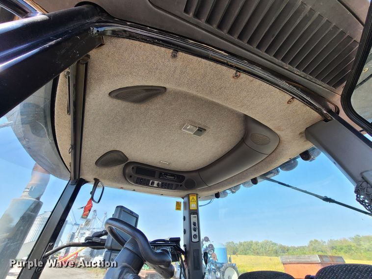 image for item DY9961 2010 Challenger MT765C  tractor