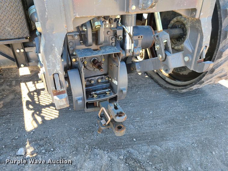 image for item DY9961 2010 Challenger MT765C  tractor