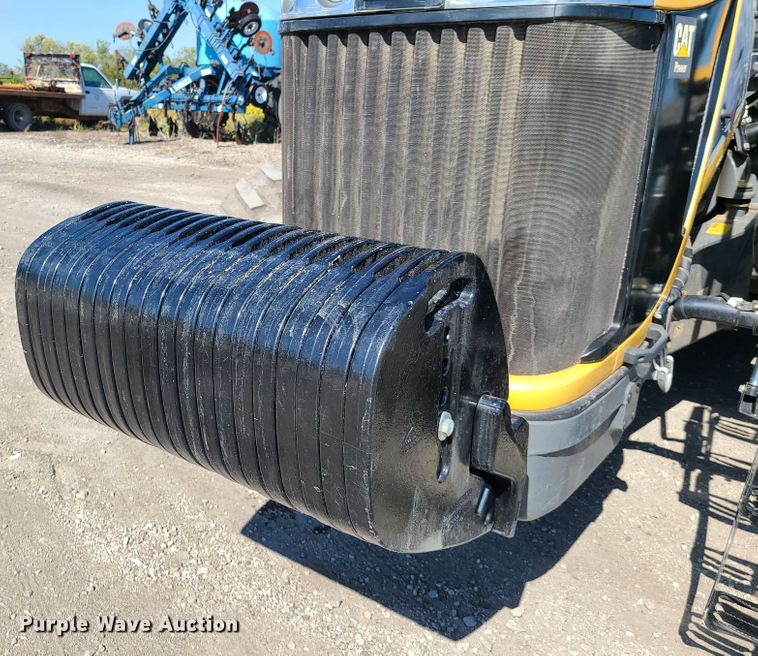 image for item DY9961 2010 Challenger MT765C  tractor