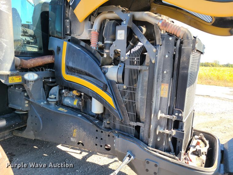 image for item DY9961 2010 Challenger MT765C  tractor