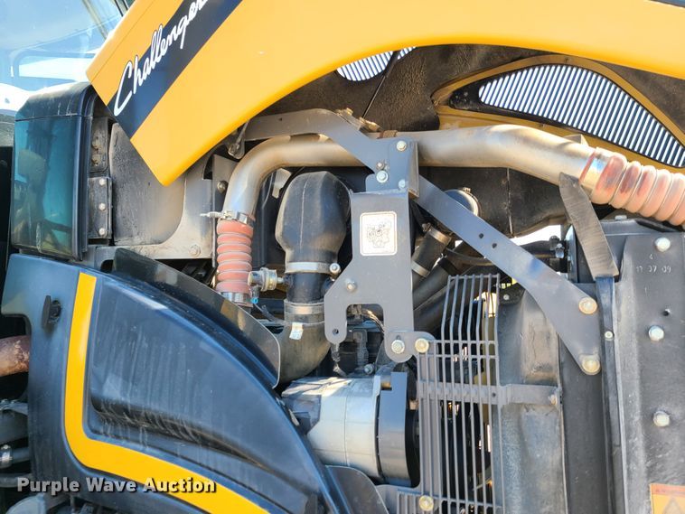 image for item DY9961 2010 Challenger MT765C  tractor