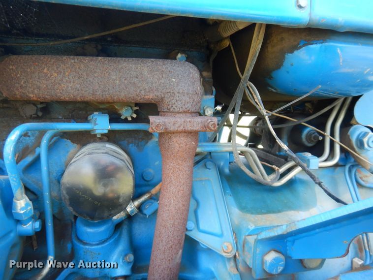 image for item FR9107 Ford 3910  tractor
