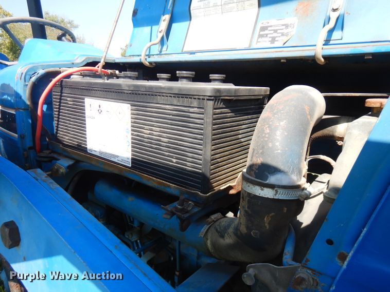 image for item FR9107 Ford 3910  tractor