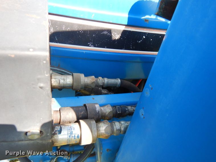 image for item FR9107 Ford 3910  tractor