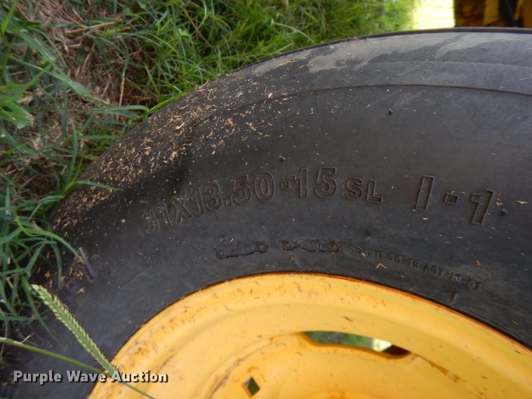 image for item FR9108 New Holland BR7070  round baler