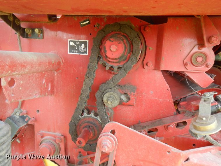 image for item FR9109 2012 New Holland BR7070  round baler