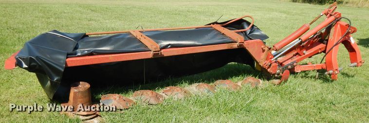 image for item FR9110 New Holland 617 disc mower