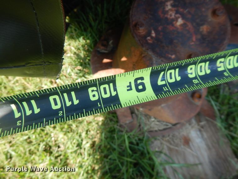 image for item FR9110 New Holland 617 disc mower