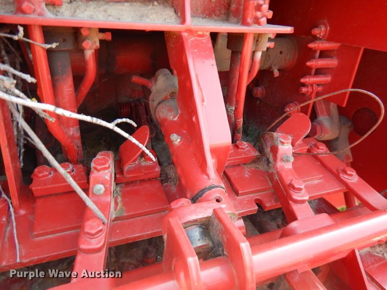 image for item FR9111 2015 New Holland BC5060  small square baler