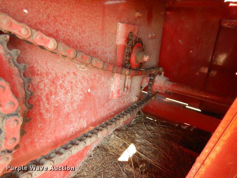 image for item FR9111 2015 New Holland BC5060  small square baler