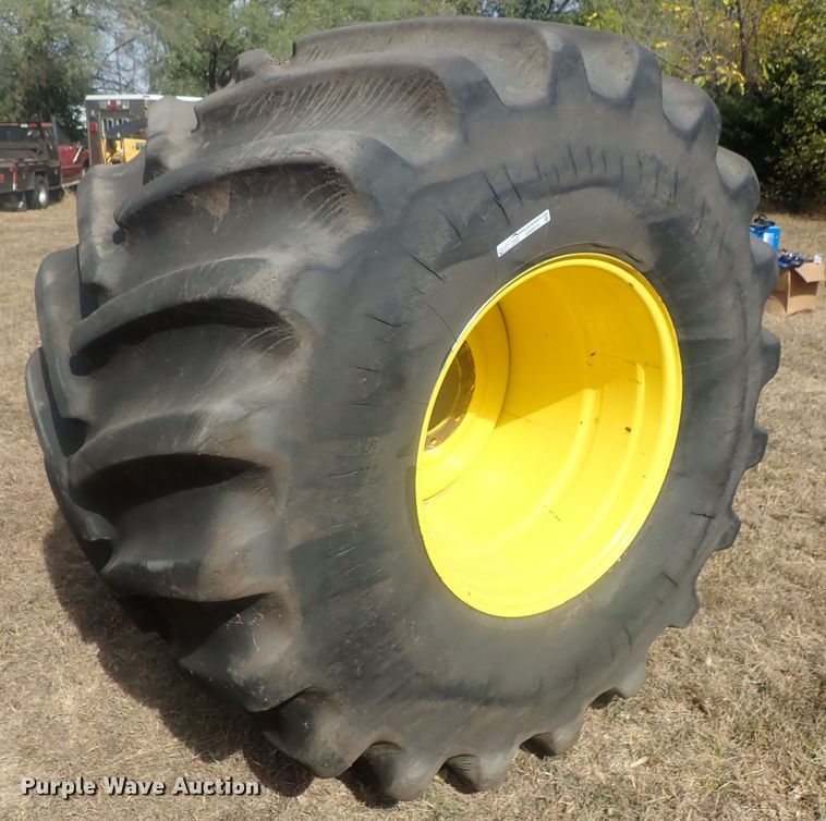 image for item GN9074 (2) 1250/42-32 tires and wheels