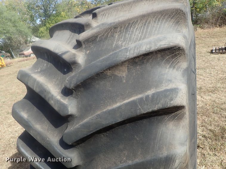 image for item GN9074 (2) 1250/42-32 tires and wheels