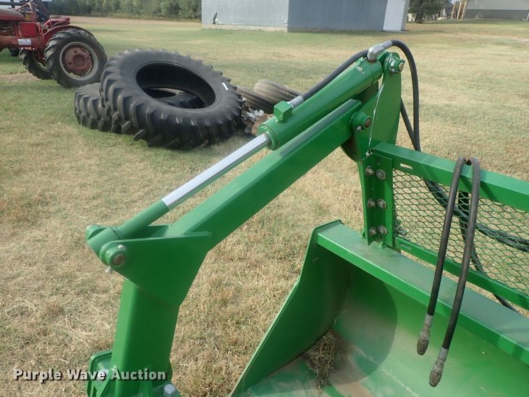 image for item GN9081 84"W grapple bucket