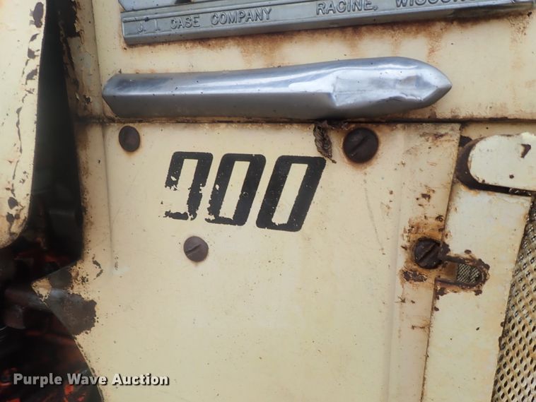 image for item GN9143 Case 900B  tractor