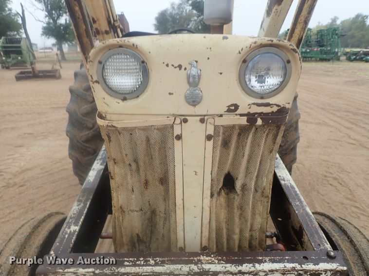 image for item GN9143 Case 900B  tractor