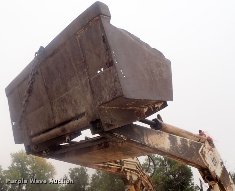 image for item GN9143 Case 900B  tractor