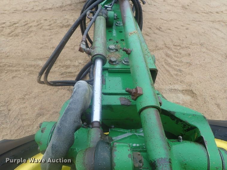 image for item GN9150 John Deere RWA rear combine axle