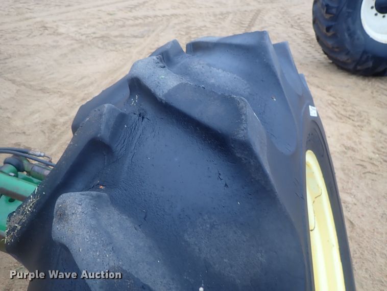 image for item GN9150 John Deere RWA rear combine axle