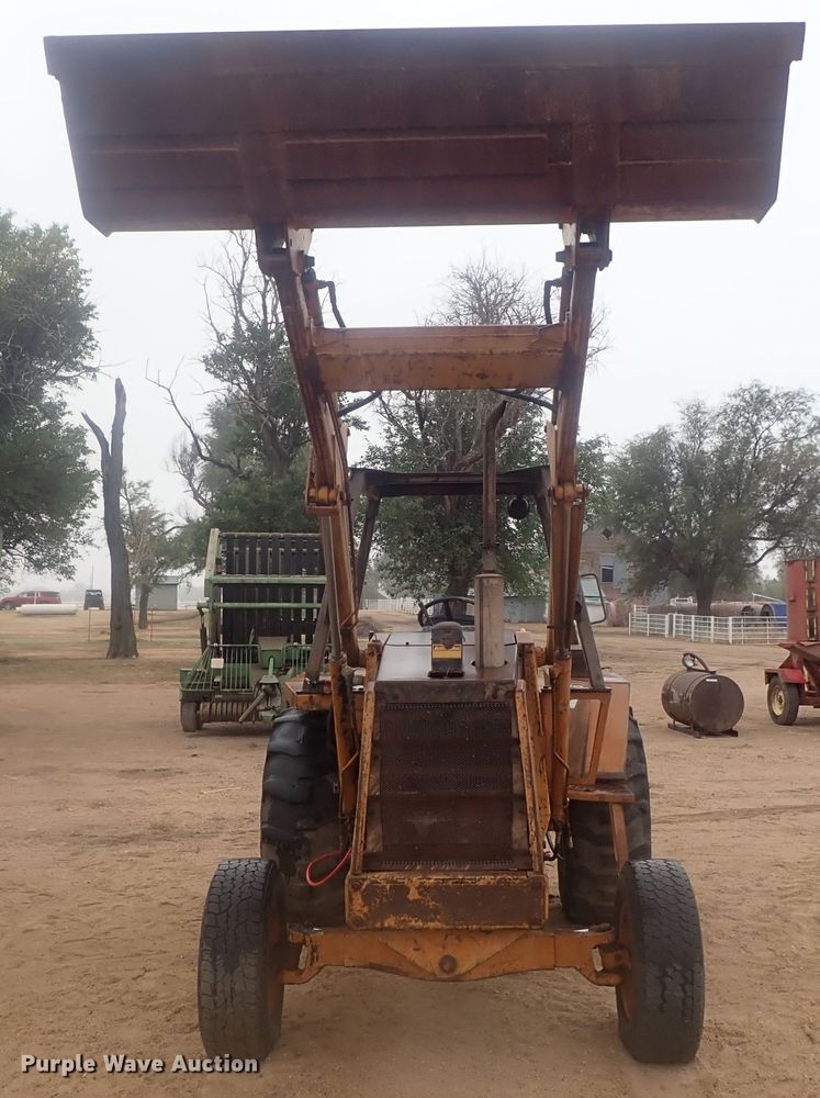 image for item GN9155 Case 480D  industrial tractor