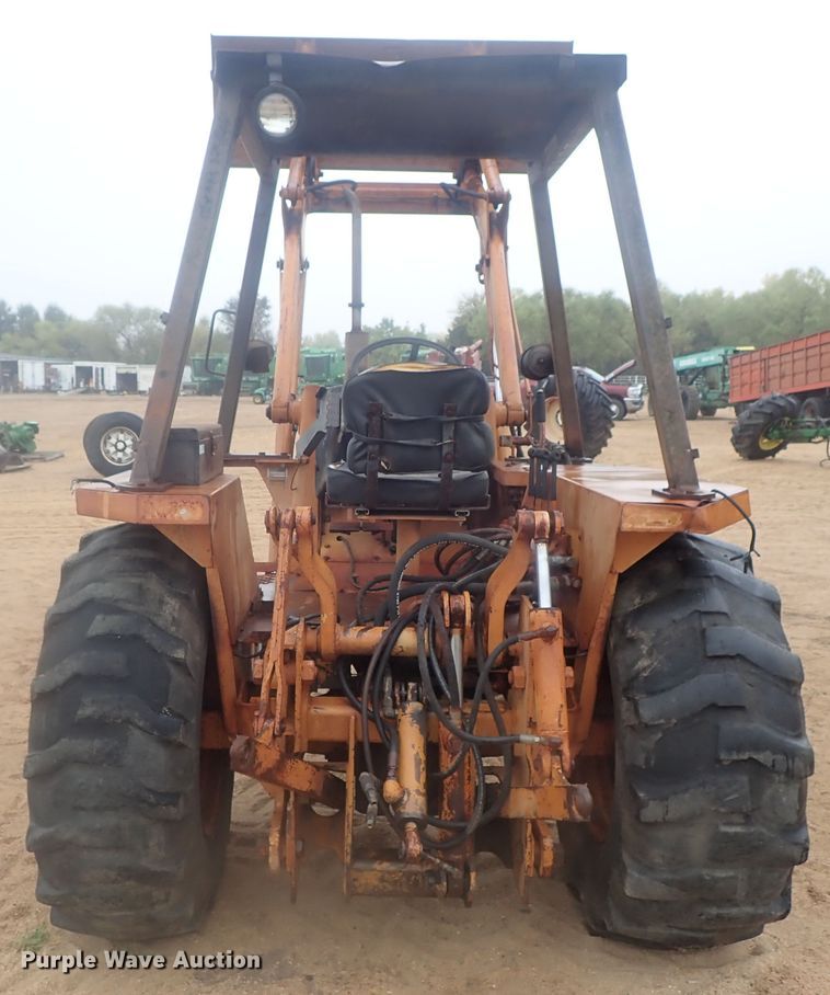 image for item GN9155 Case 480D  industrial tractor