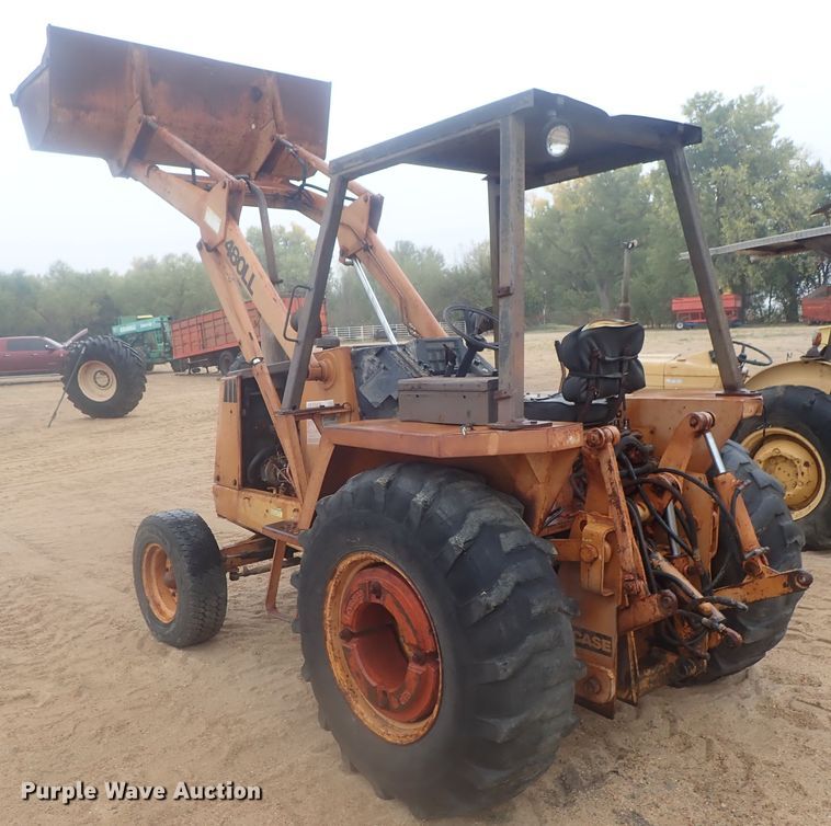 image for item GN9155 Case 480D  industrial tractor