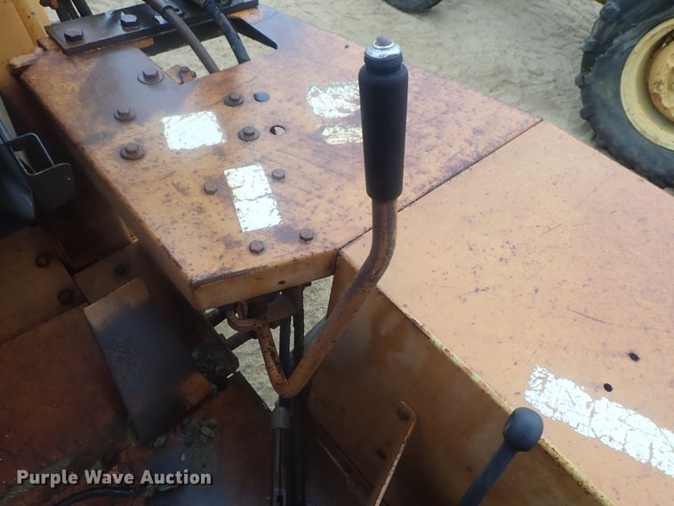 image for item GN9155 Case 480D  industrial tractor