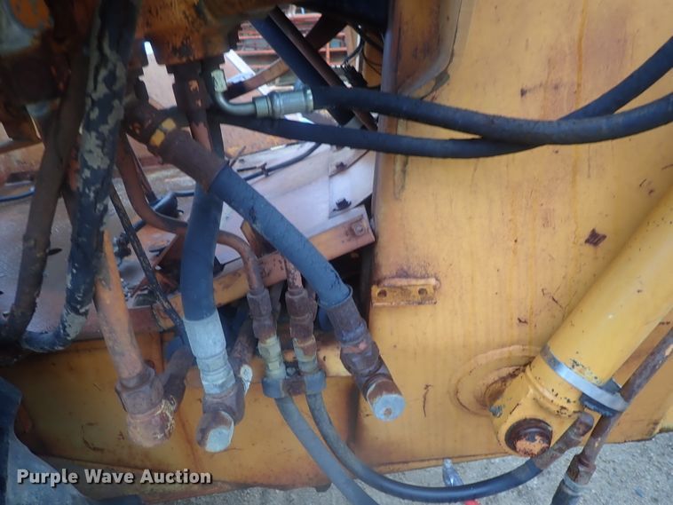 image for item GN9155 Case 480D  industrial tractor