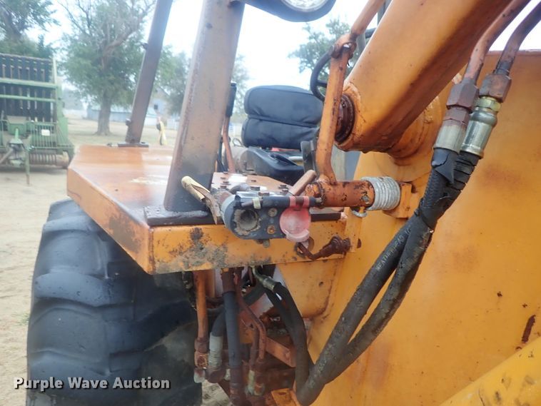 image for item GN9155 Case 480D  industrial tractor