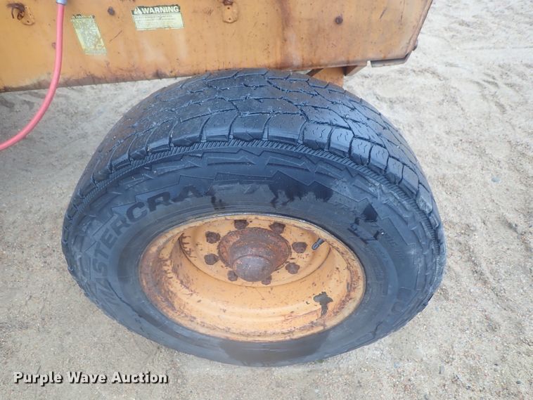 image for item GN9155 Case 480D  industrial tractor