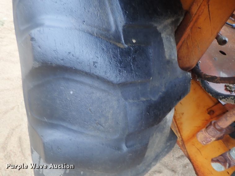 image for item GN9155 Case 480D  industrial tractor