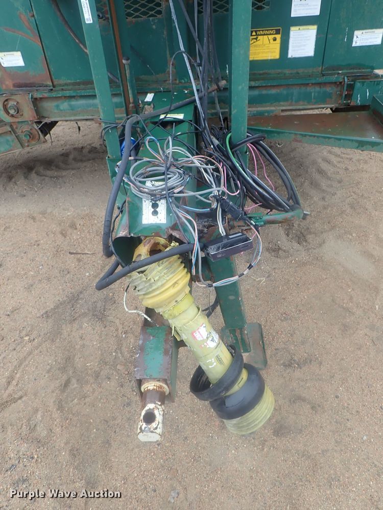 image for item GN9171 Art's Way SupRaMix 1500 Ration feed mixer