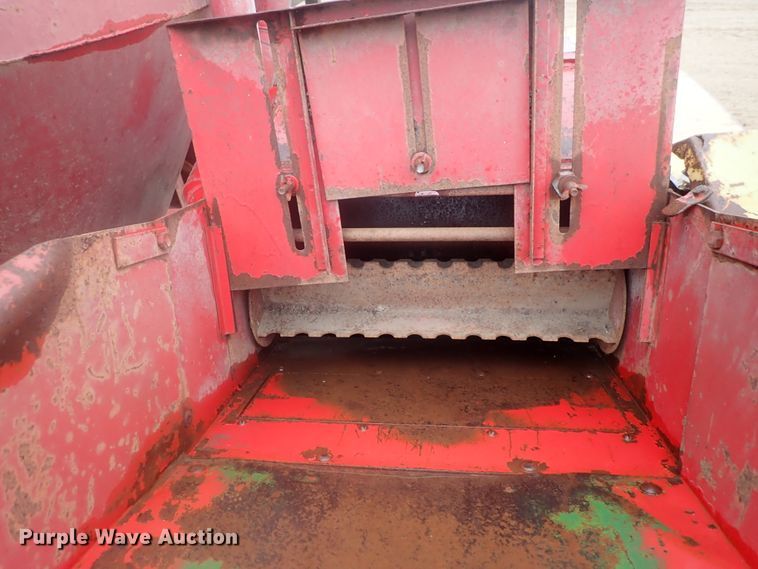 image for item GN9175 Papec 870 feed mixer/grinder