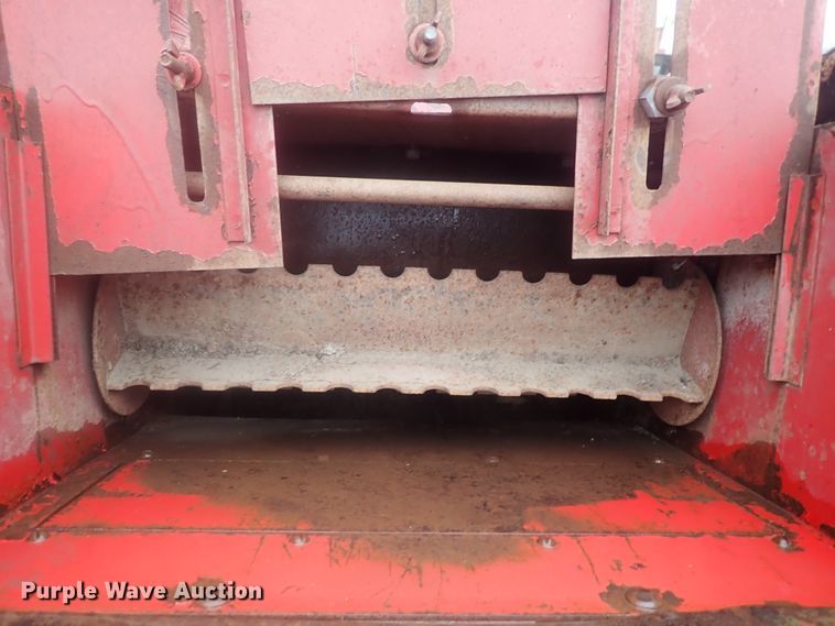 image for item GN9175 Papec 870 feed mixer/grinder