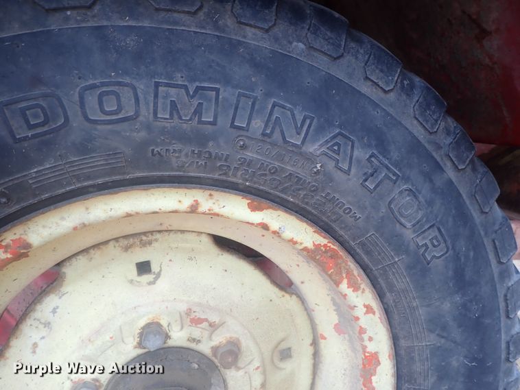 image for item GN9175 Papec 870 feed mixer/grinder