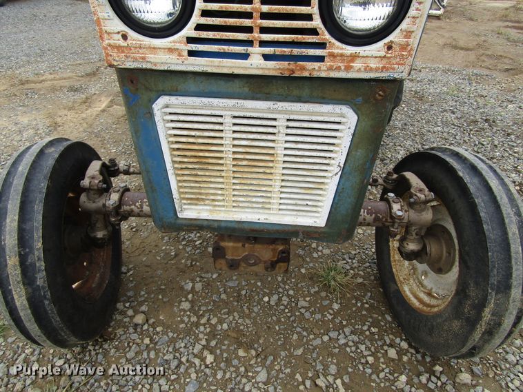 image for item GQ9177 Long 460  tractor