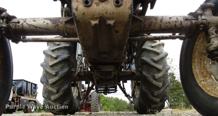 image for item GQ9177 Long 460  tractor