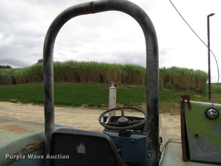 image for item GQ9177 Long 460  tractor