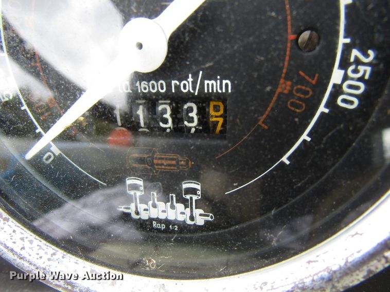 image for item GQ9177 Long 460  tractor