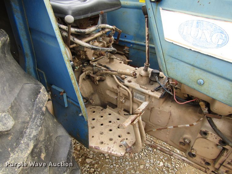 image for item GQ9177 Long 460  tractor