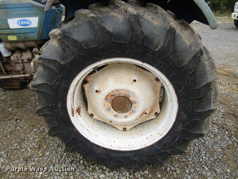 image for item GQ9177 Long 460  tractor