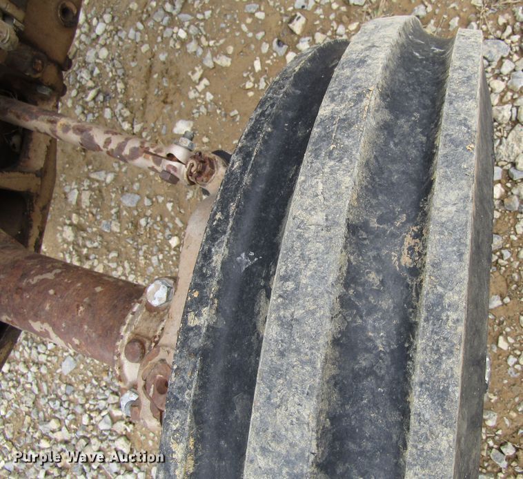 image for item GQ9177 Long 460  tractor