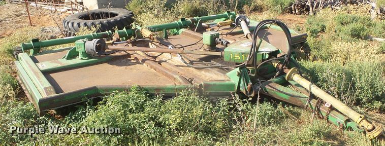 image for item GR9269 John Deere 1517 batwing rotary mower