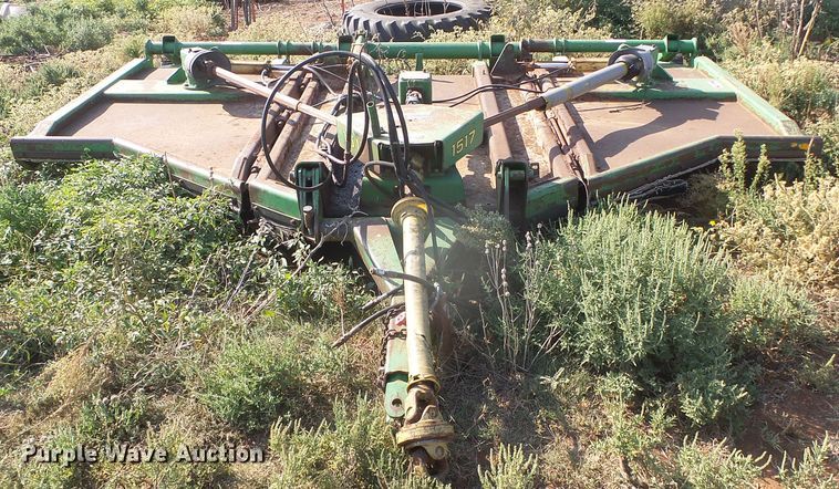 image for item GR9269 John Deere 1517 batwing rotary mower