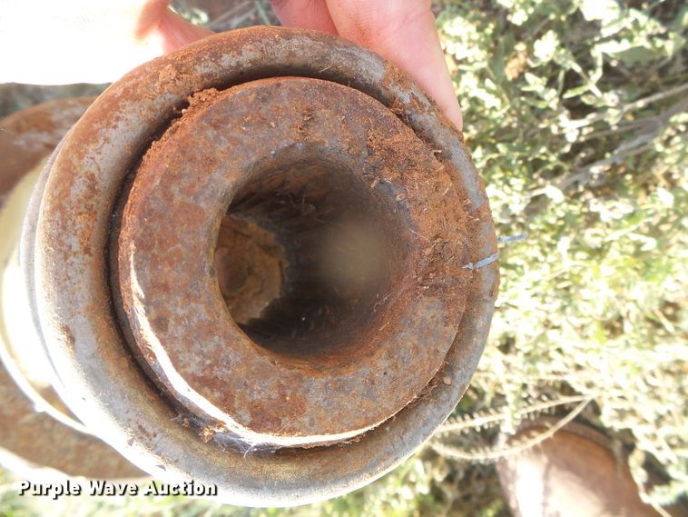 image for item GR9269 John Deere 1517 batwing rotary mower