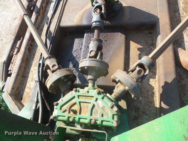 image for item GR9269 John Deere 1517 batwing rotary mower