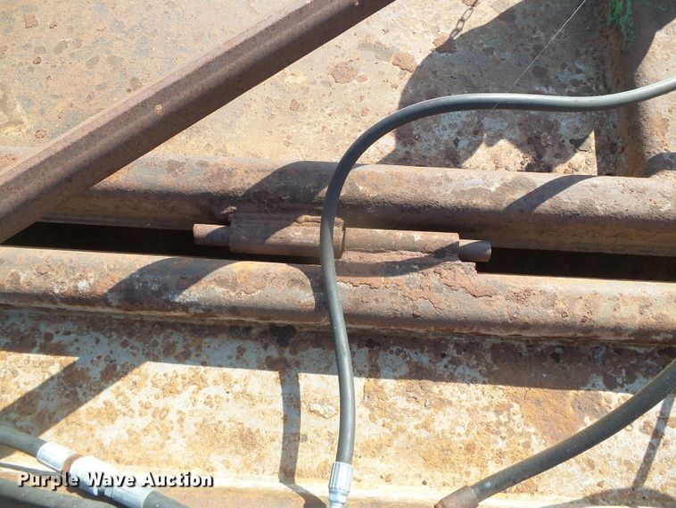 image for item GR9269 John Deere 1517 batwing rotary mower